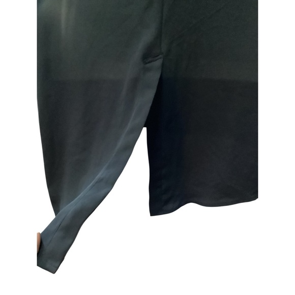 Plus Size, Lane Bryant Sleeveless Black and Silver Blouse, Size 26/28 - Picture 6 of 7